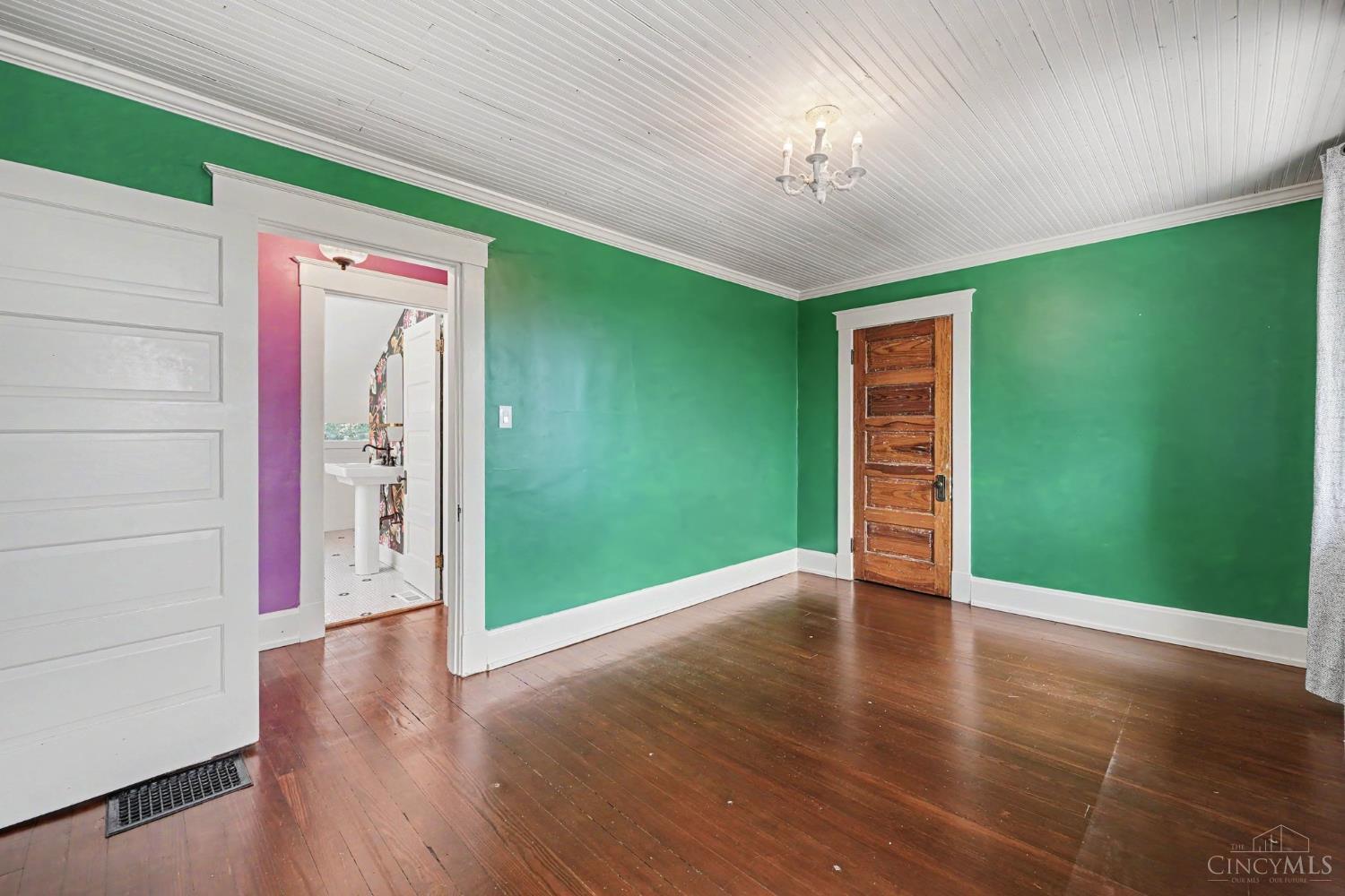 3040 Taylor Avenue Property Photo 24