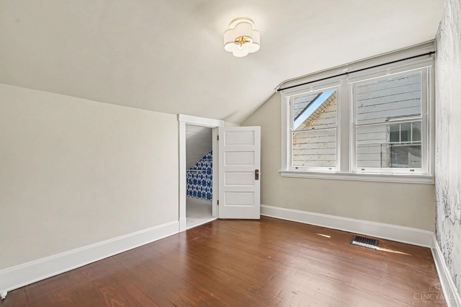 3040 Taylor Avenue Property Photo 29