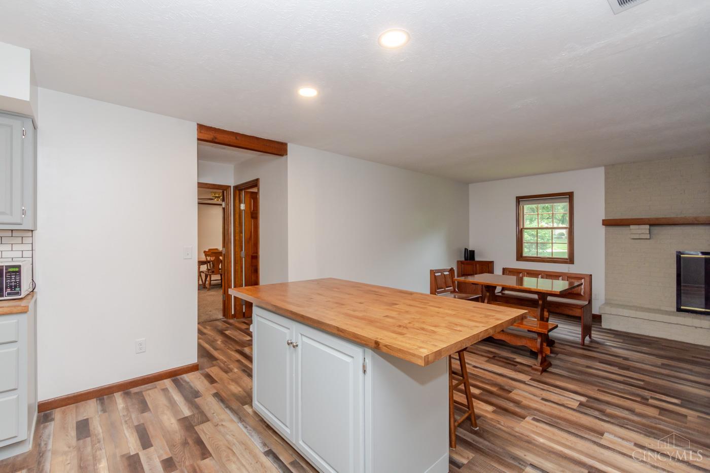 10035 Mallet Drive Property Photo 10