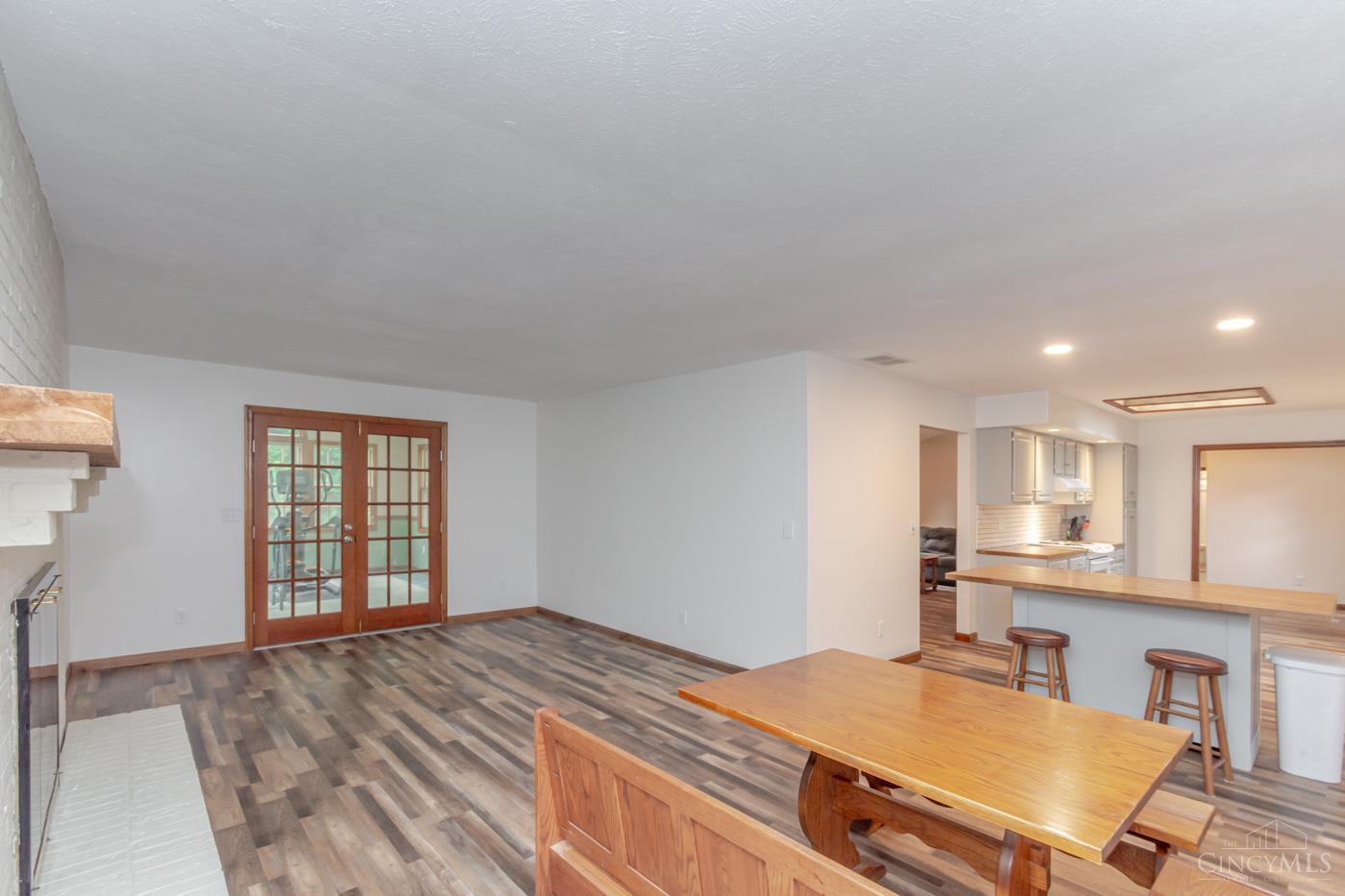 10035 Mallet Drive Property Photo 15