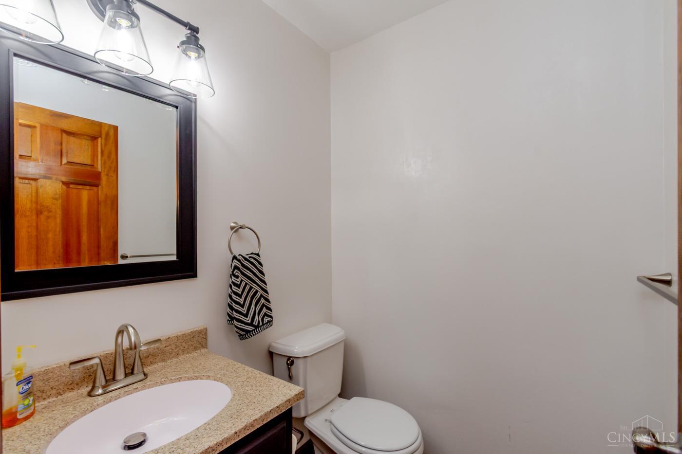 10035 Mallet Drive Property Photo 16