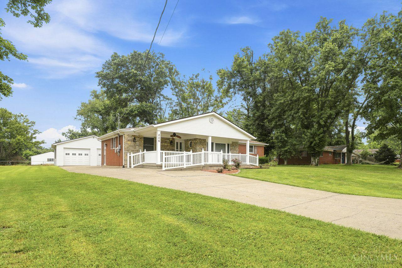 856 Marion Avenue Property Photo 2