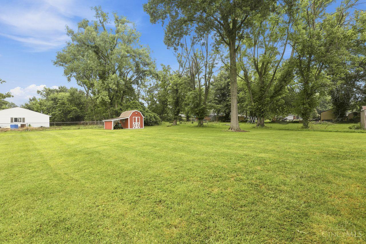 856 Marion Avenue Property Photo 13