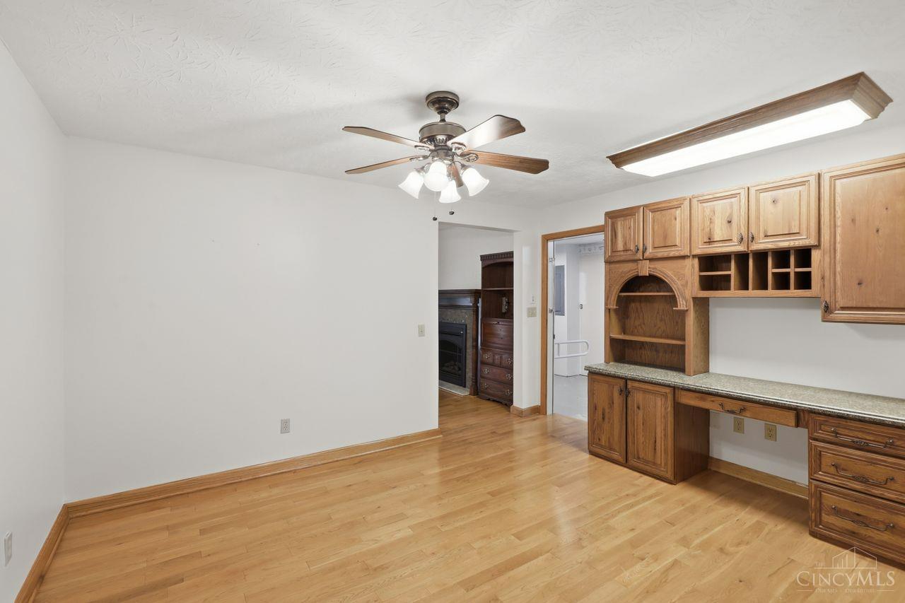 856 Marion Avenue Property Photo 20