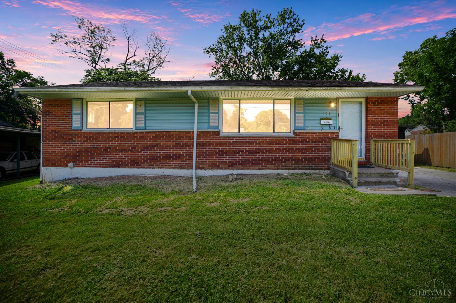 131 Brookhaven Avenue Property Photo 1