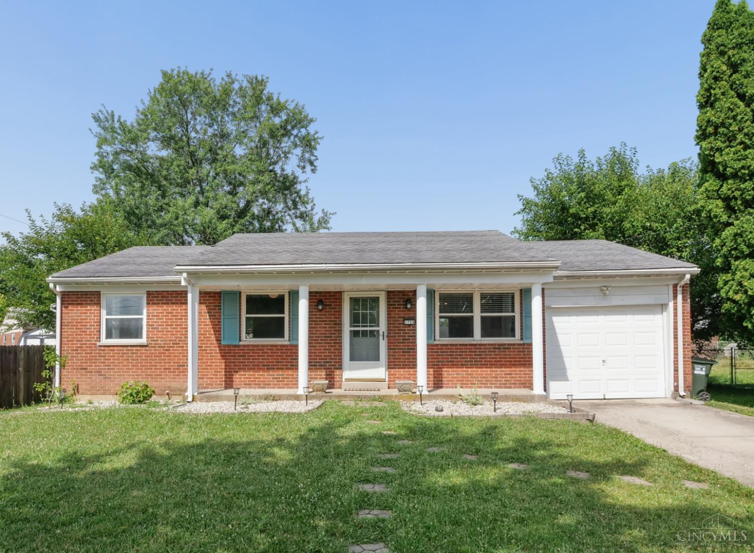 2716 Windon Drive Property Photo 1