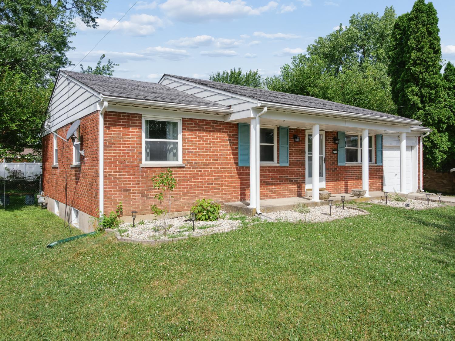 2716 Windon Drive Property Photo 4