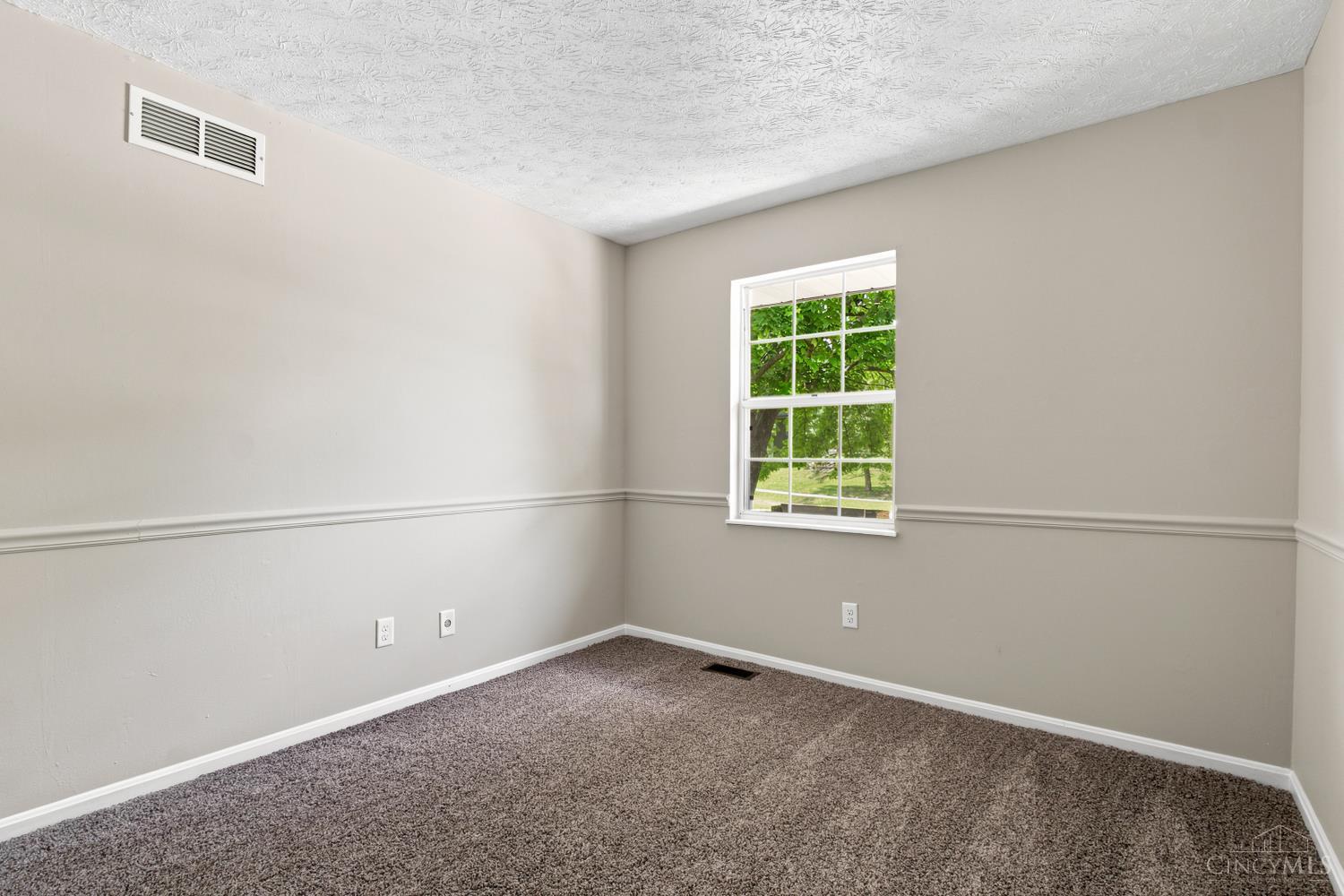 815 Carriage Hill Lane Property Photo 15