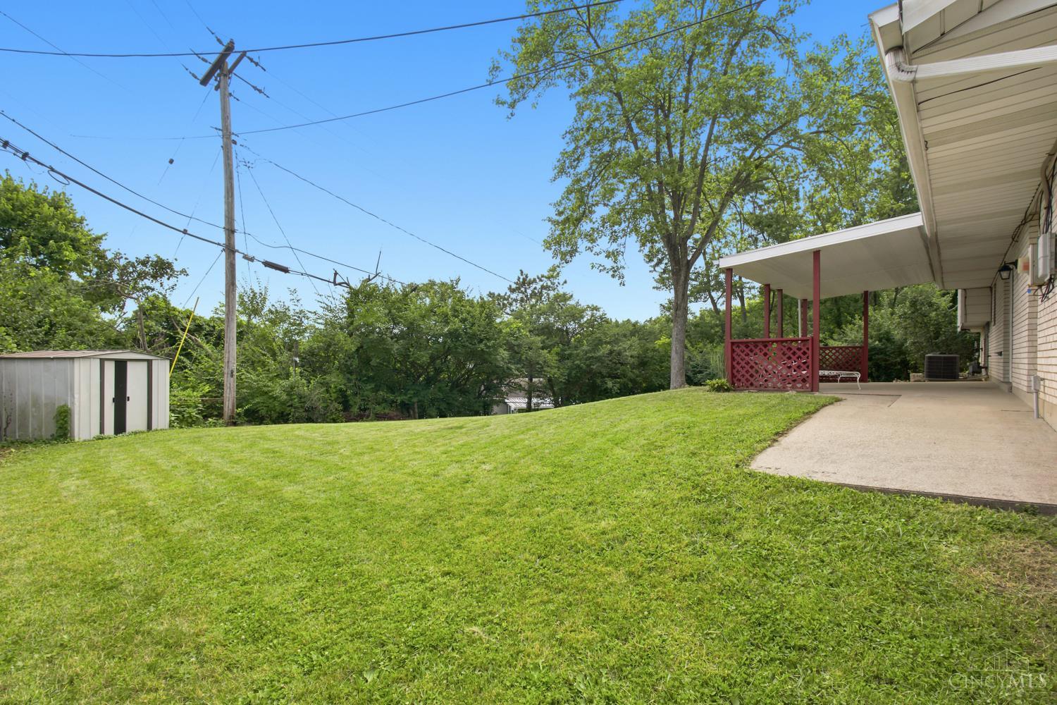 815 Carriage Hill Lane Property Photo 29