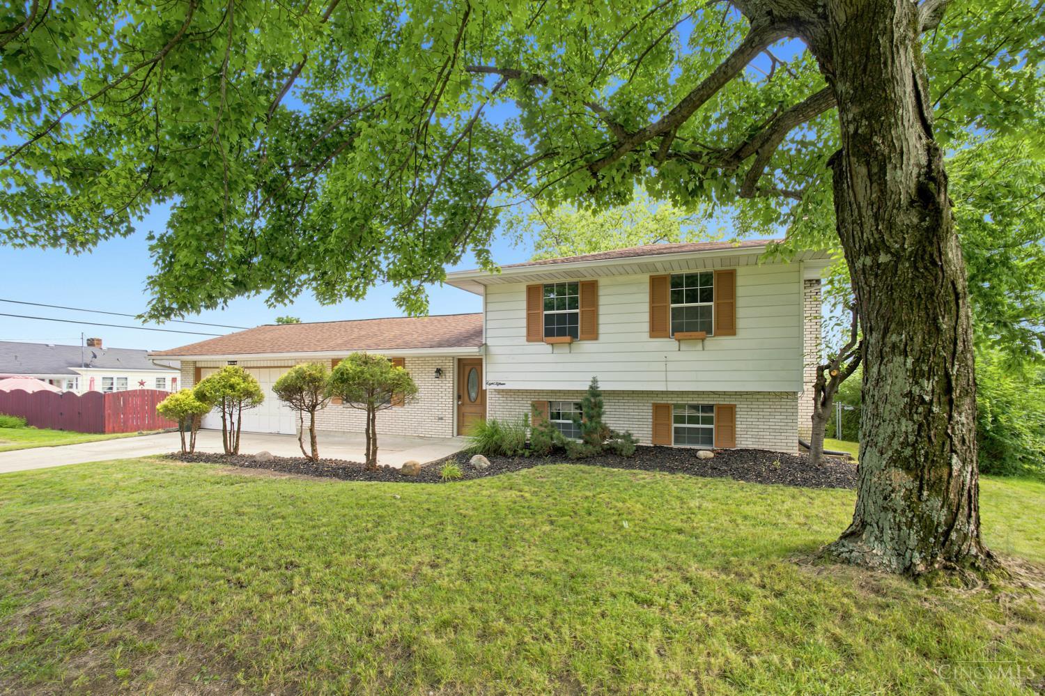 815 Carriage Hill Lane Property Photo 36