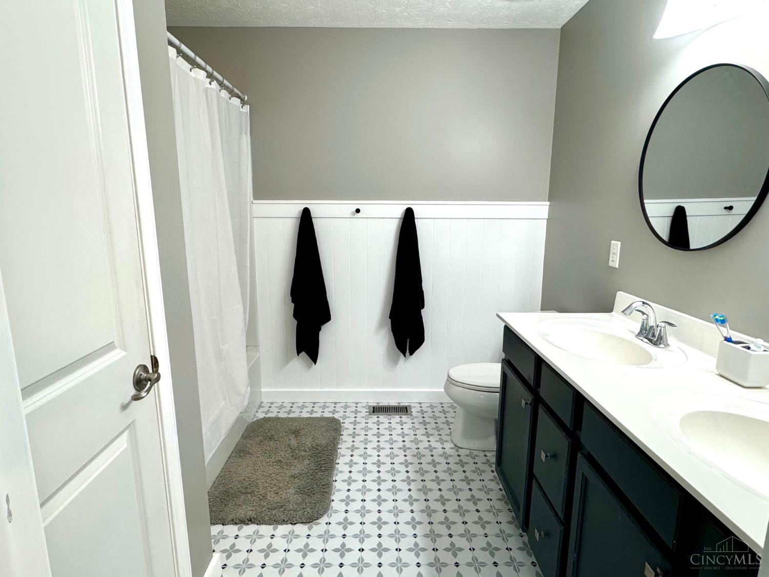1656 Tunis Drive Property Photo 29