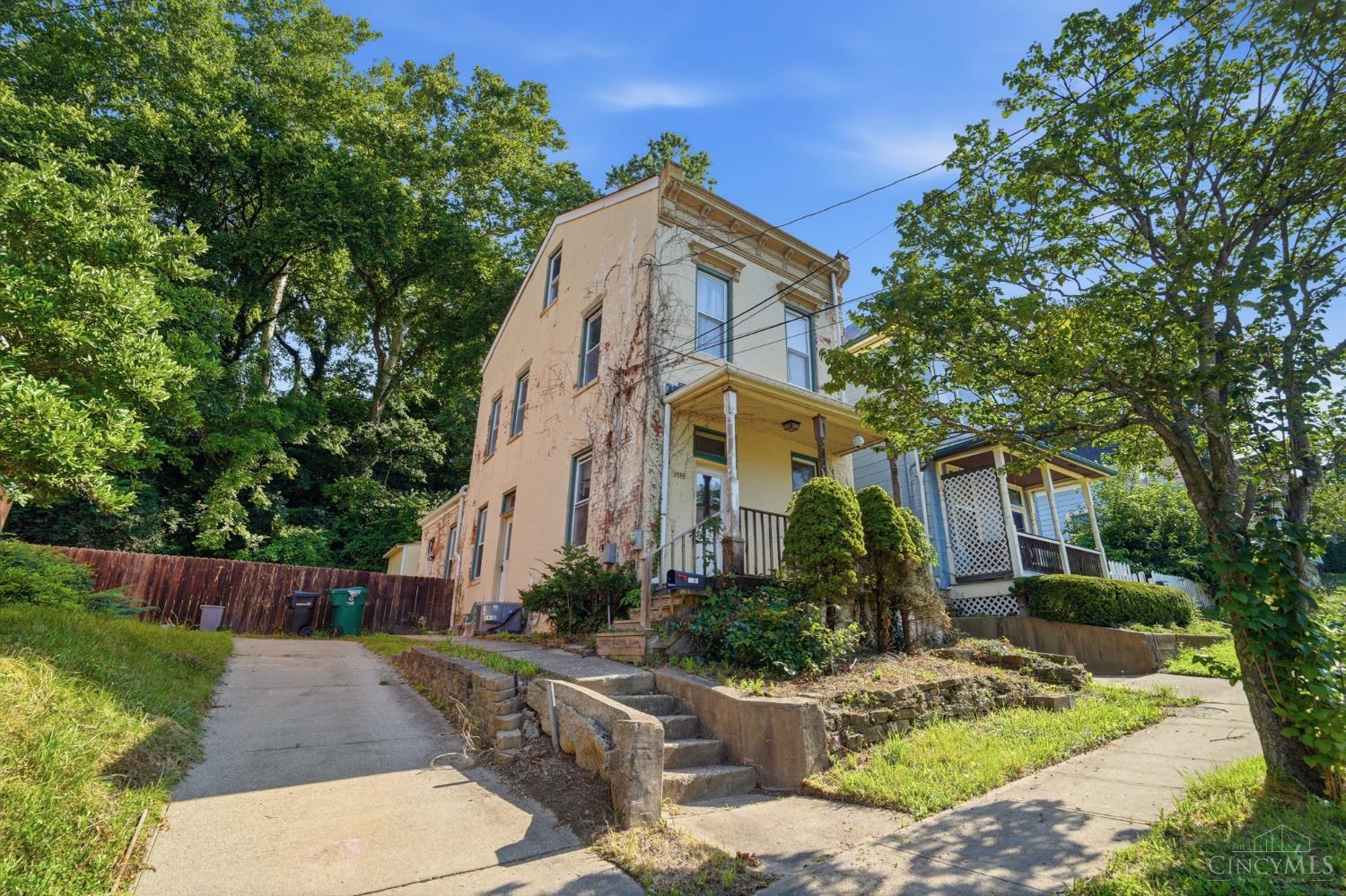 1630 Otte Avenue Property Photo 3