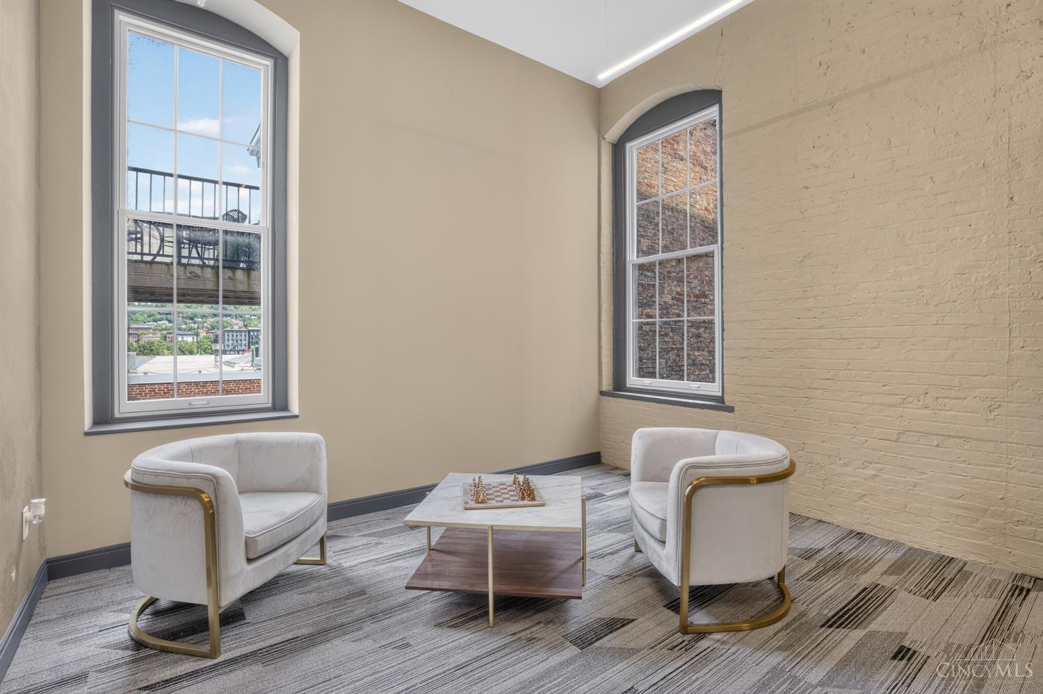 813 Broadway Street Property Photo 14