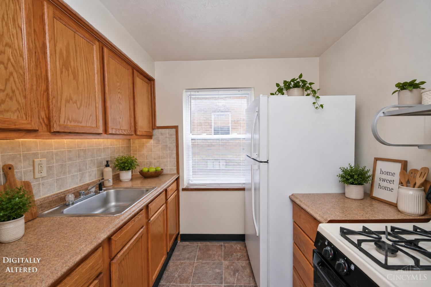 24 Gahl Terrace Property Photo 3