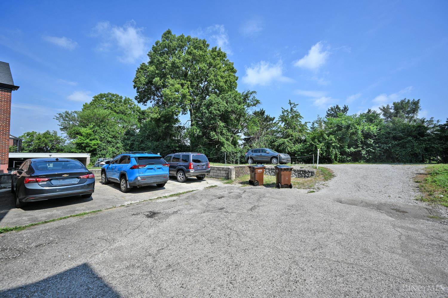 24 Gahl Terrace Property Photo 7
