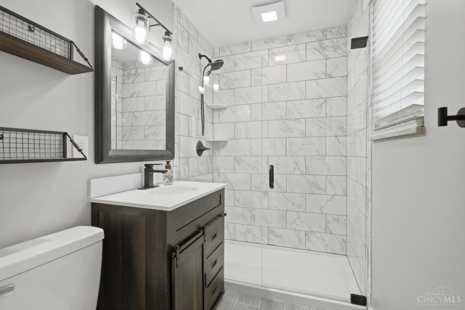 7297 Lawyer Road Property Photo 17
