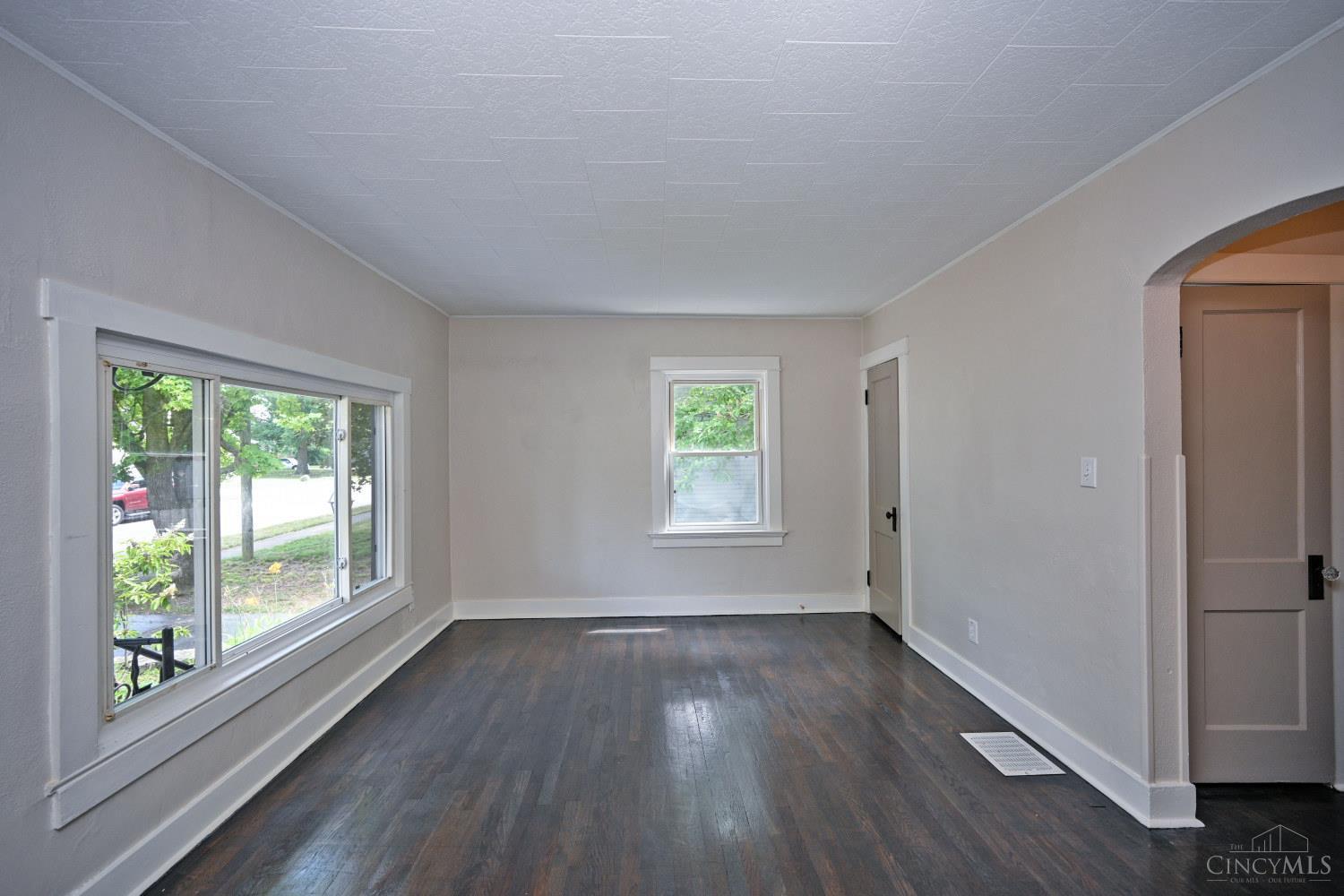 2759 Rushland Drive Property Photo 8