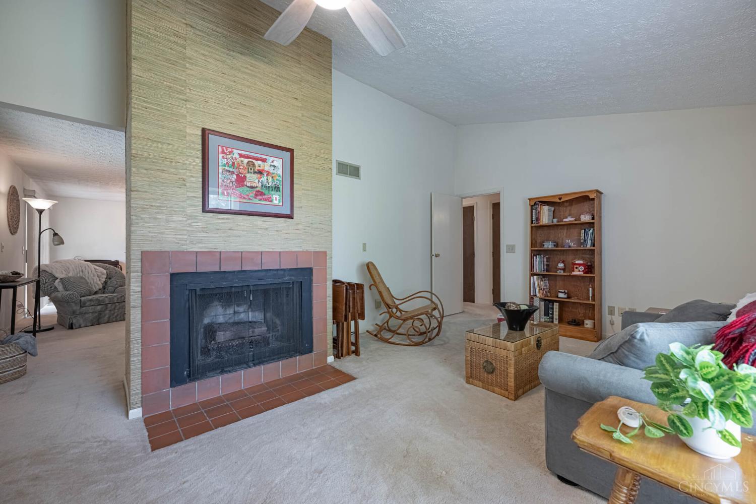 992 Walnut Court Property Photo 15