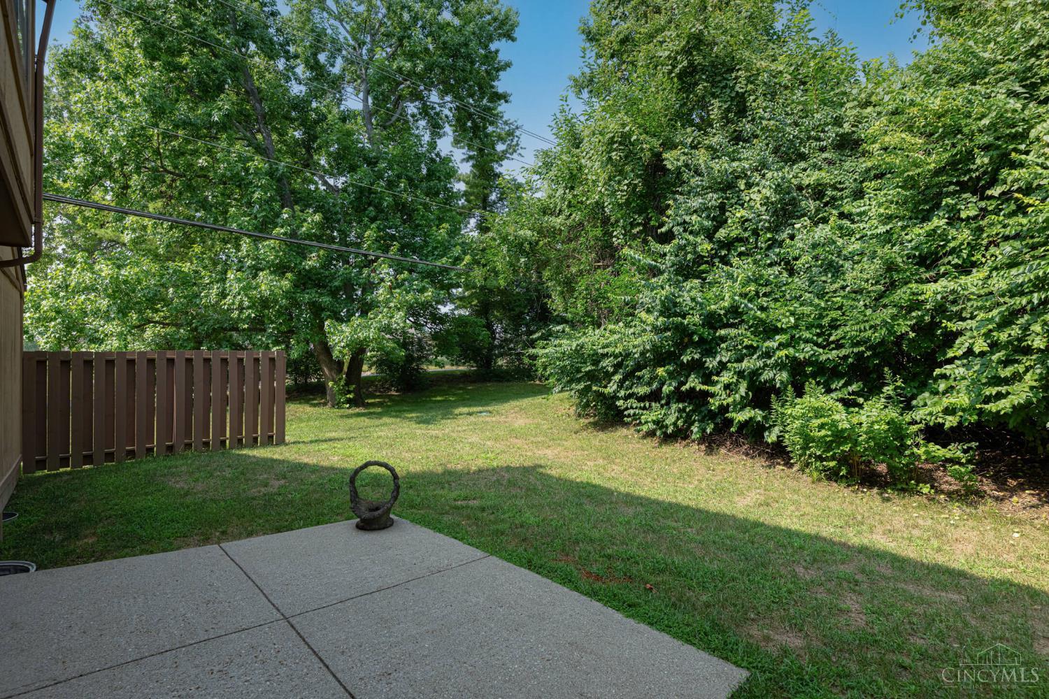 992 Walnut Court Property Photo 27