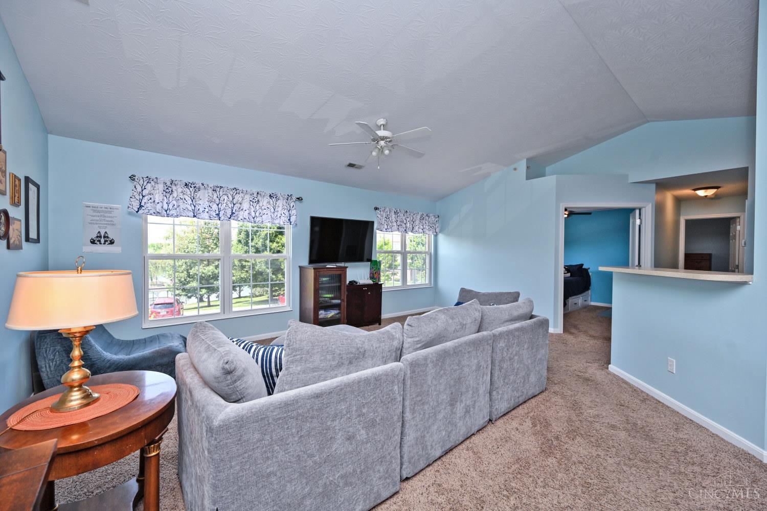 1064 Heritage Green Drive Property Photo 8
