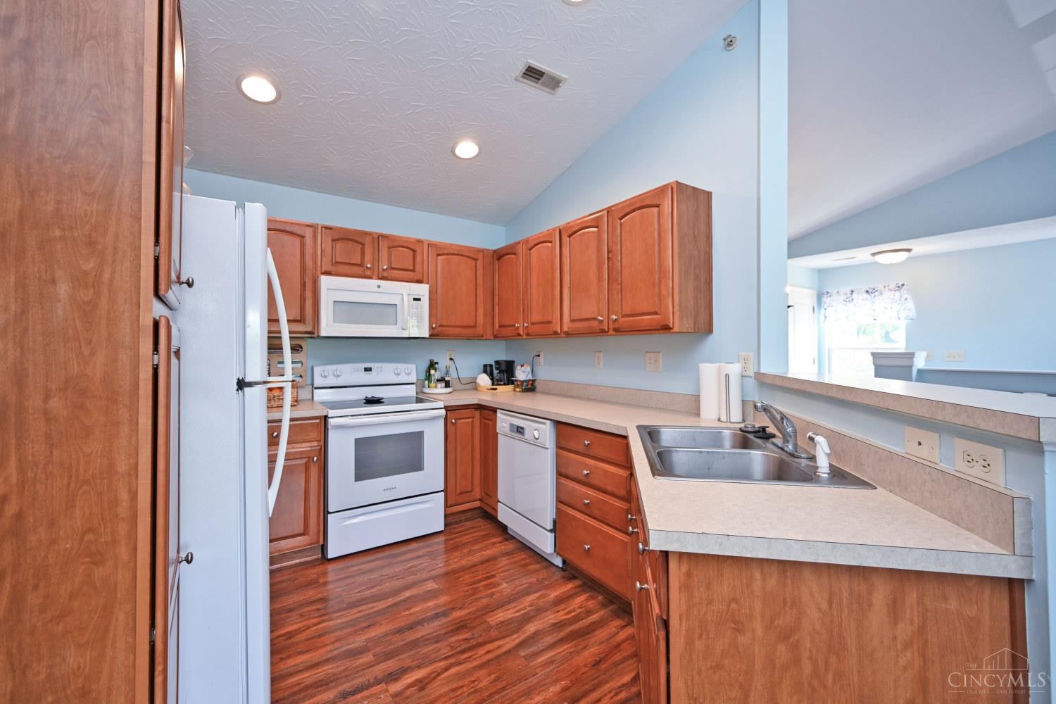 1064 Heritage Green Drive Property Photo 15