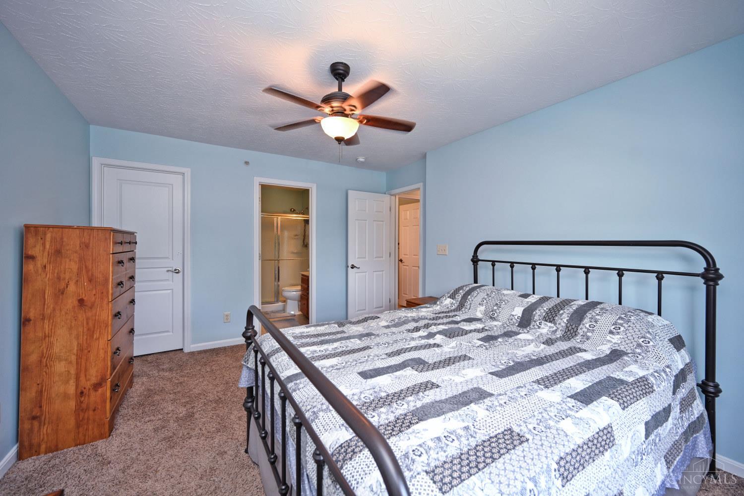1064 Heritage Green Drive Property Photo 21