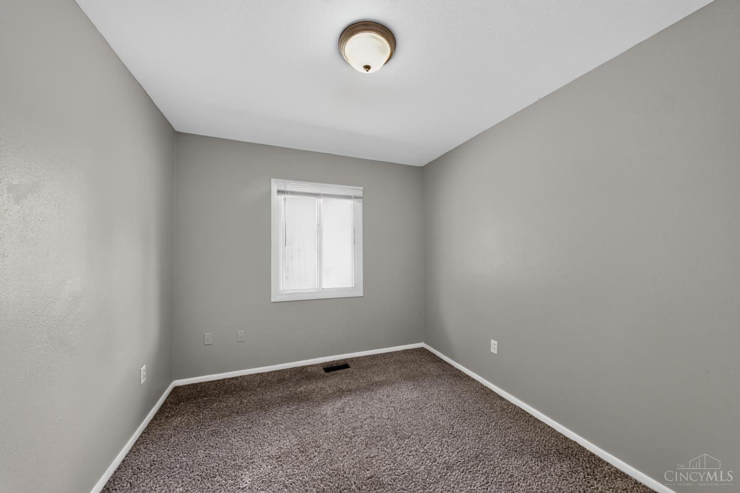 2454 Schon Drive Property Photo 19