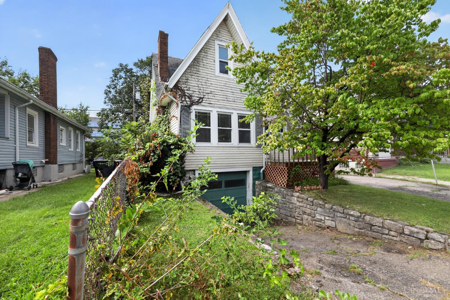 1803 Lawn Avenue Property Photo 3