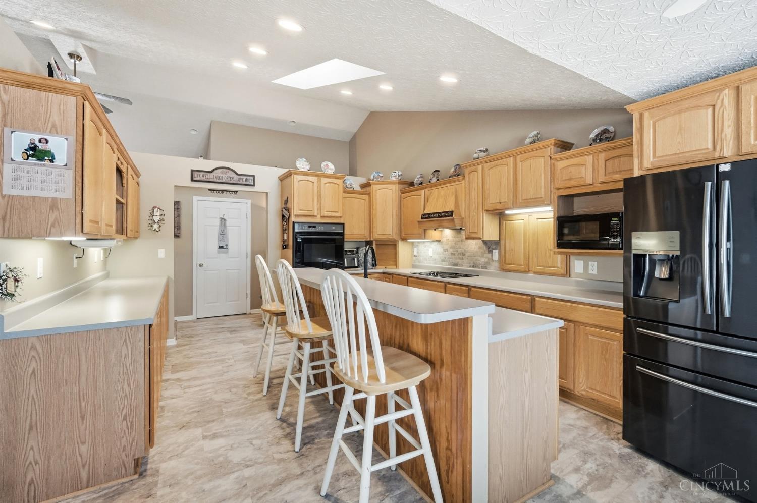 7353 Ross Road Property Photo 20