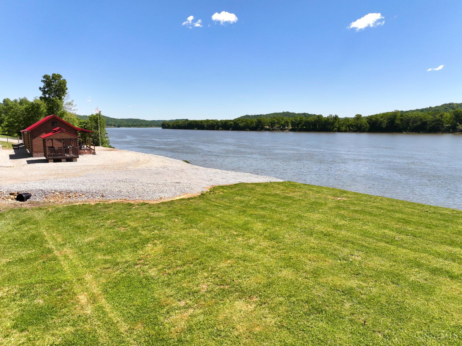 Us Rt 52 Property Photo 16