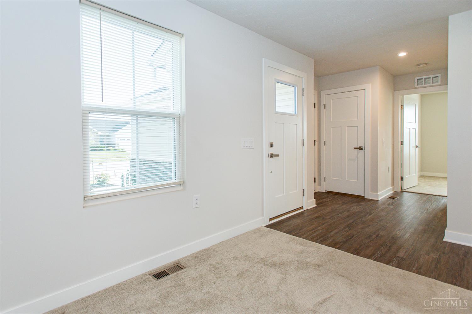 6639 Crystal Harbour Drive Property Photo 7