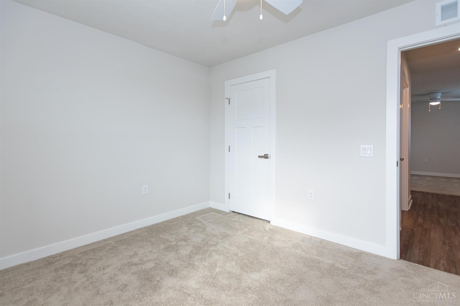 6639 Crystal Harbour Drive Property Photo 10