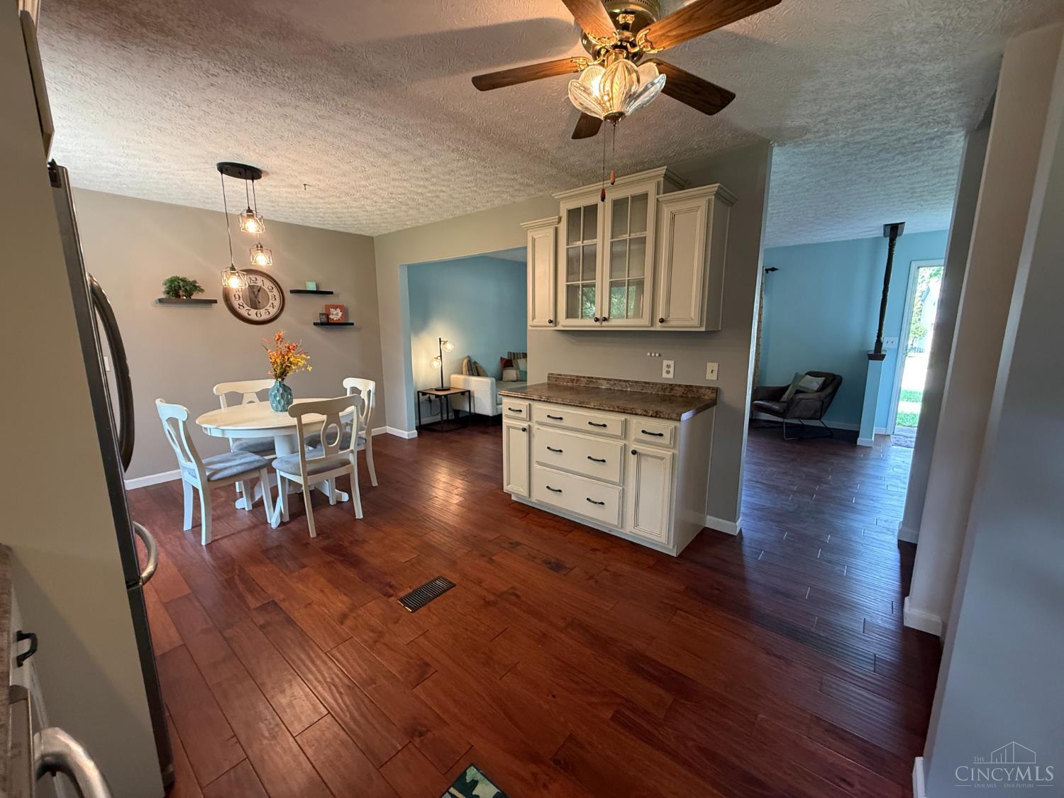 1831 Augusta Boulevard Property Photo 4