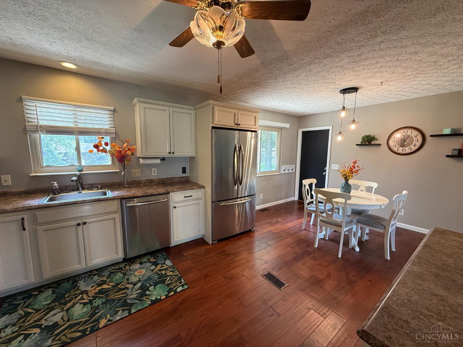 1831 Augusta Boulevard Property Photo 5