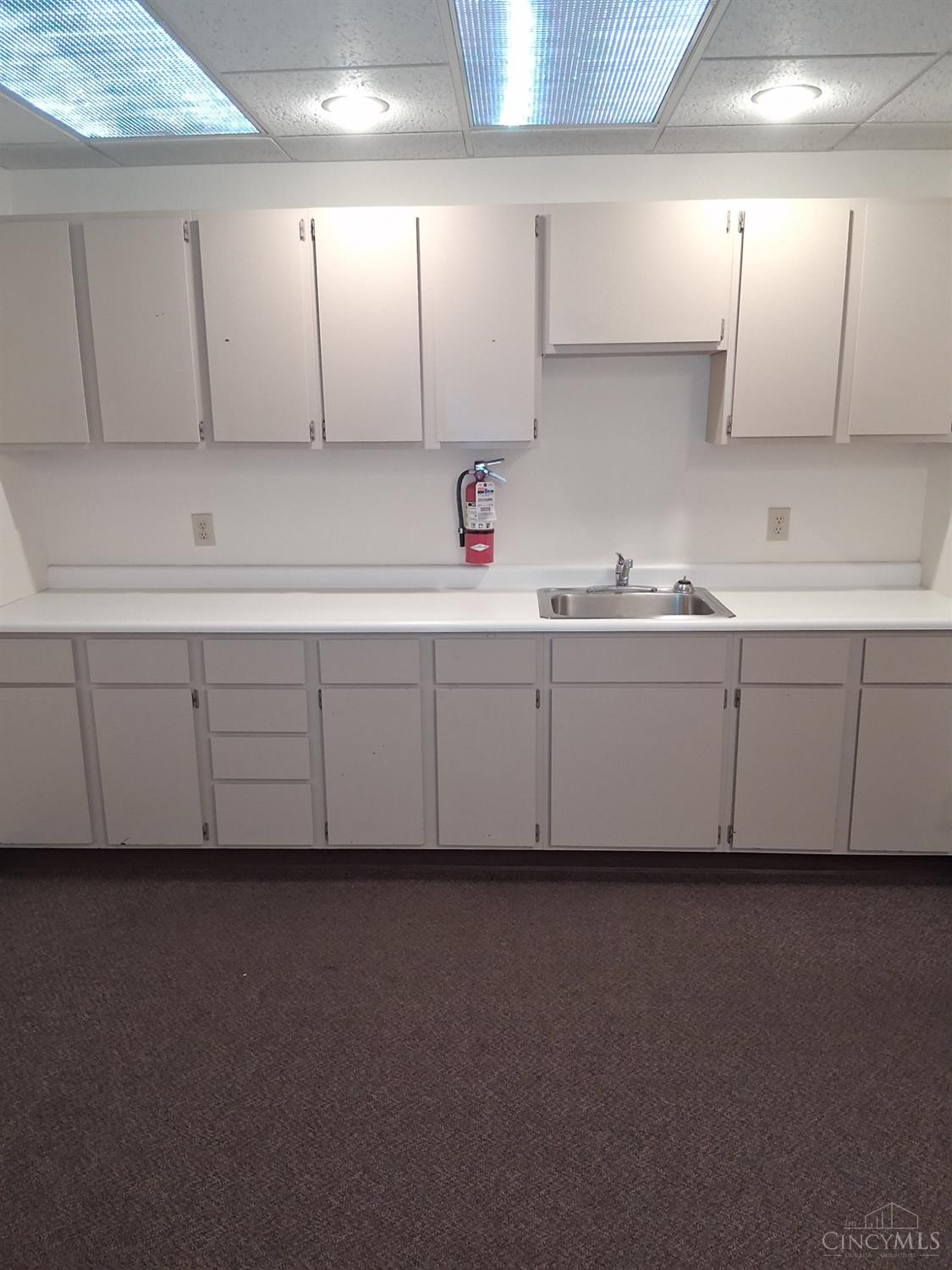 7655 Five Mile Road Property Photo 4