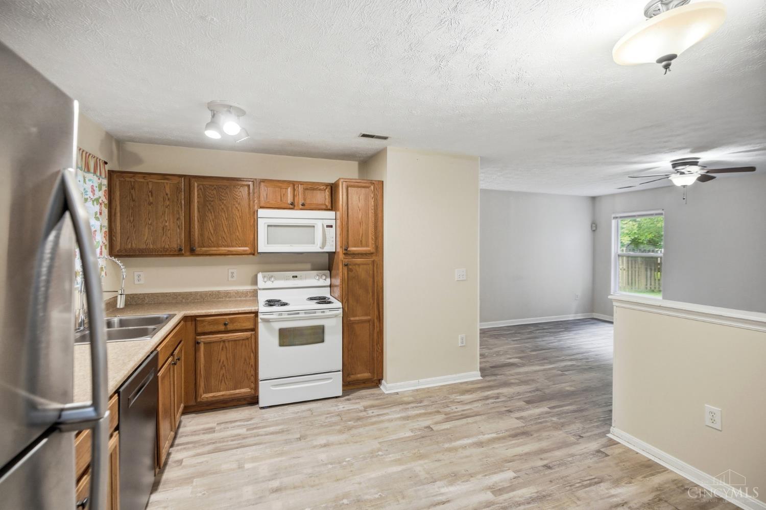 348 Antietam Boulevard Property Photo 3