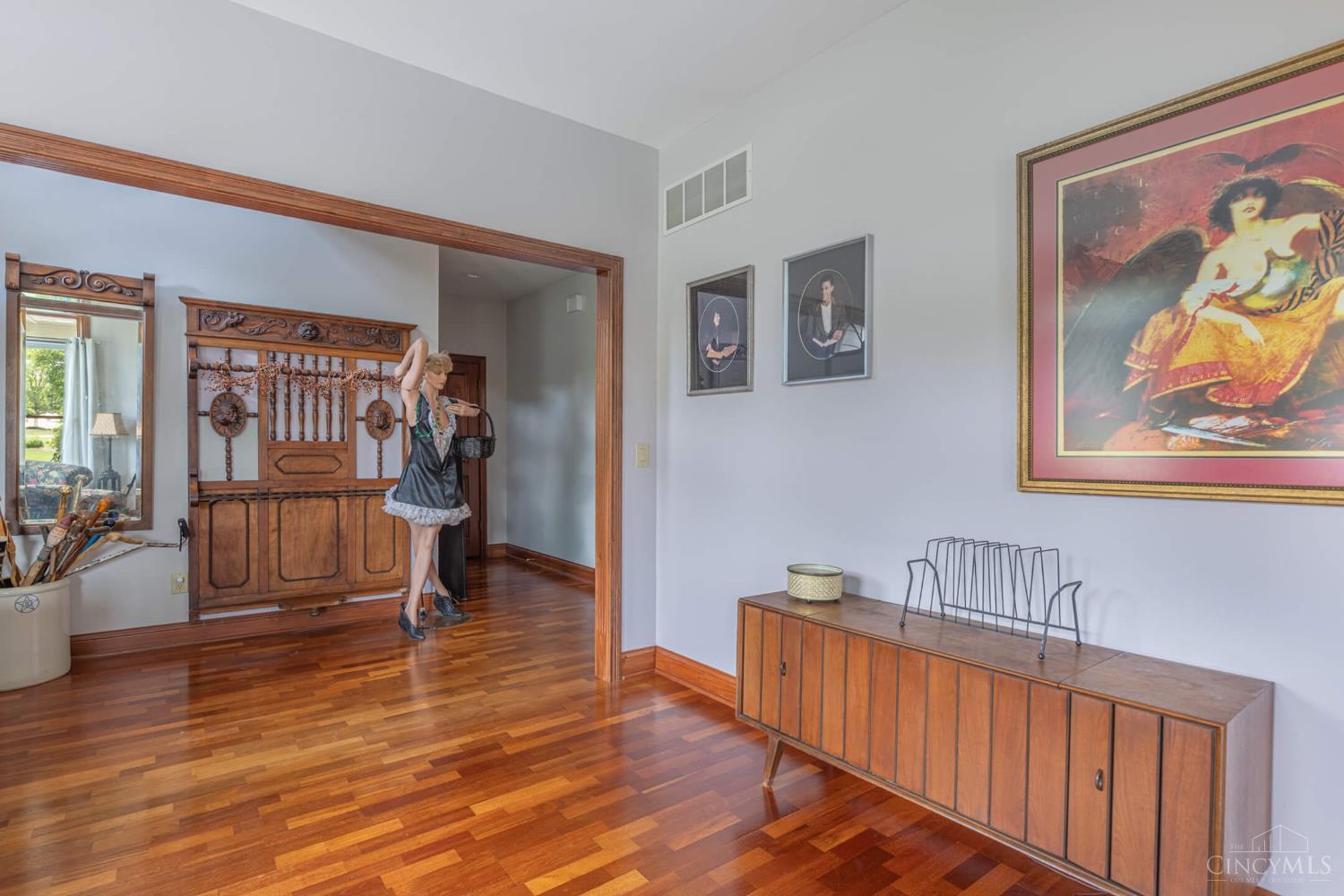 130 Edinburgh Drive Property Photo 26