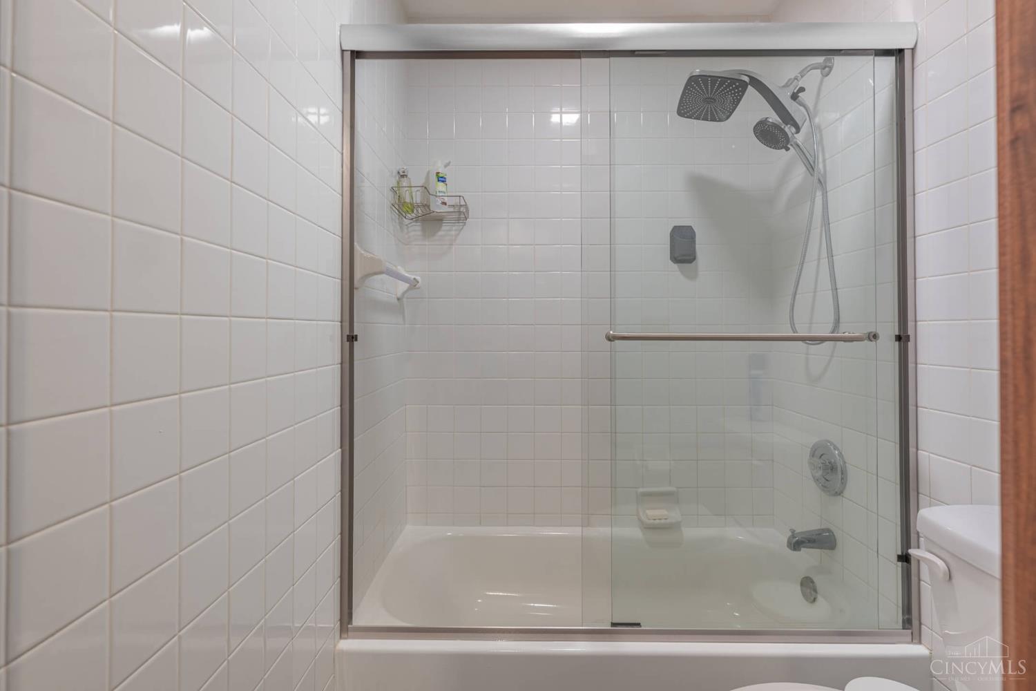 130 Edinburgh Drive Property Photo 33