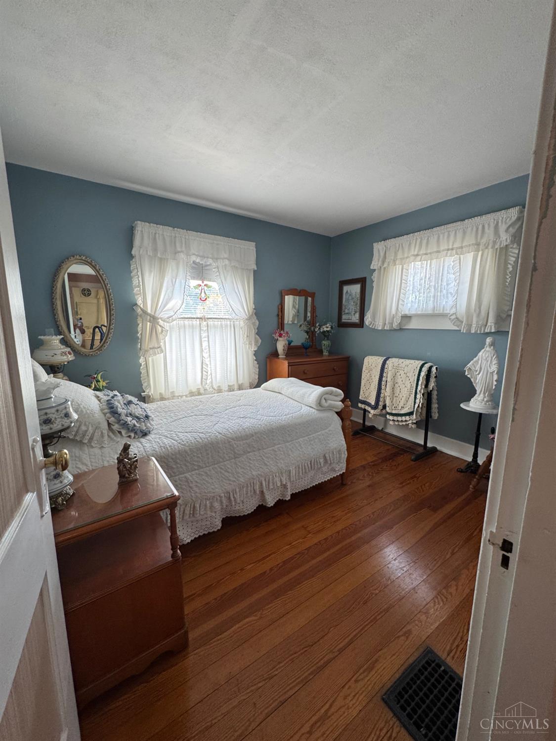 853 Wellmeier Avenue Property Photo 39