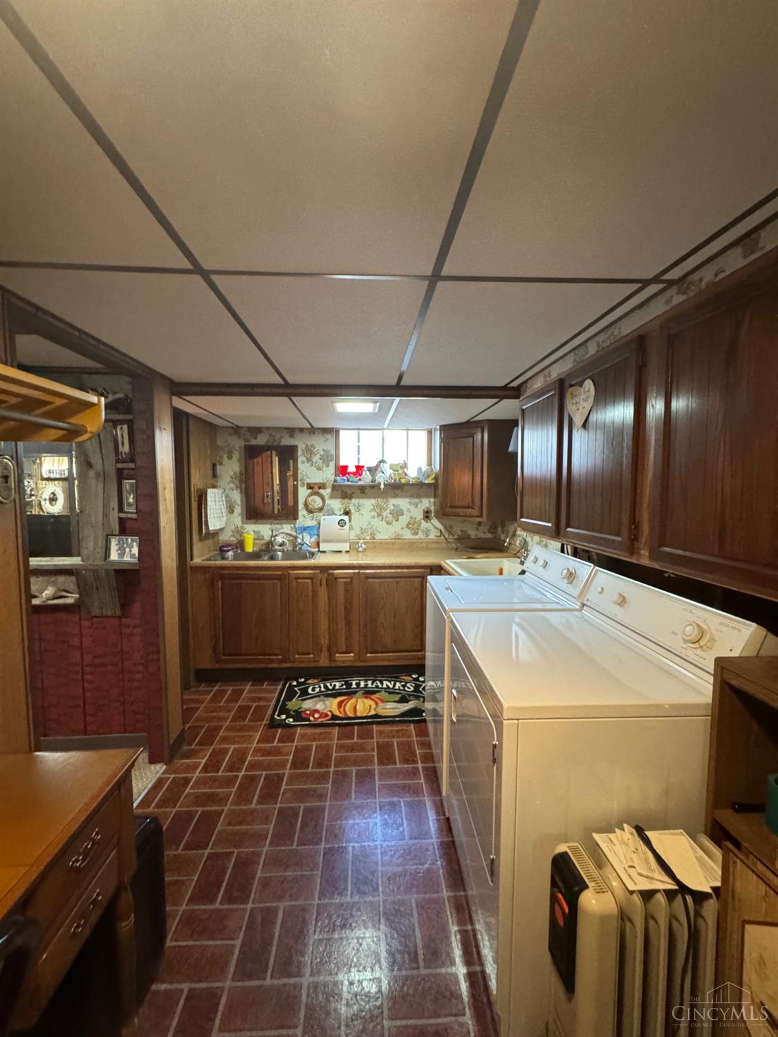 853 Wellmeier Avenue Property Photo 65