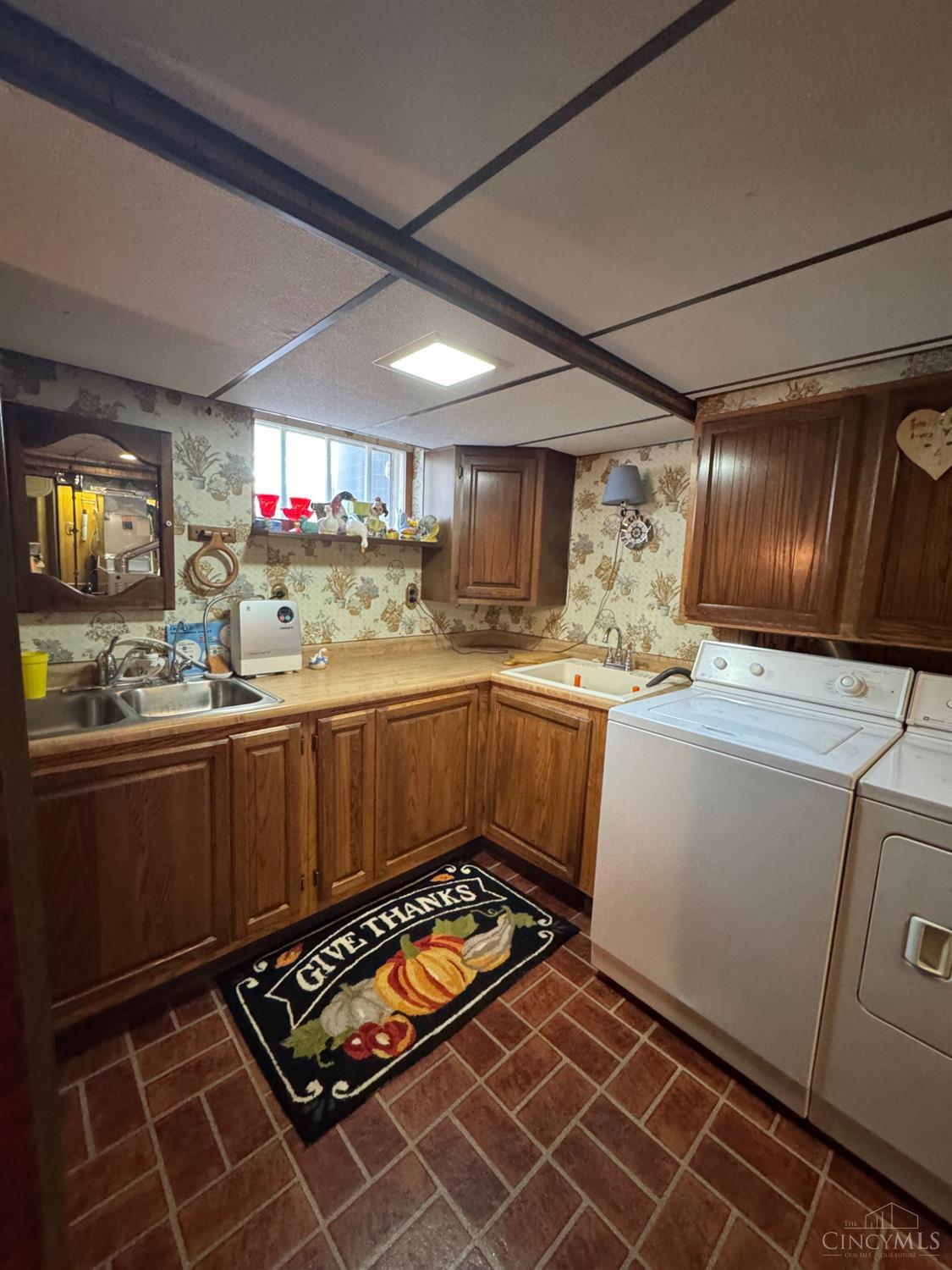 853 Wellmeier Avenue Property Photo 66