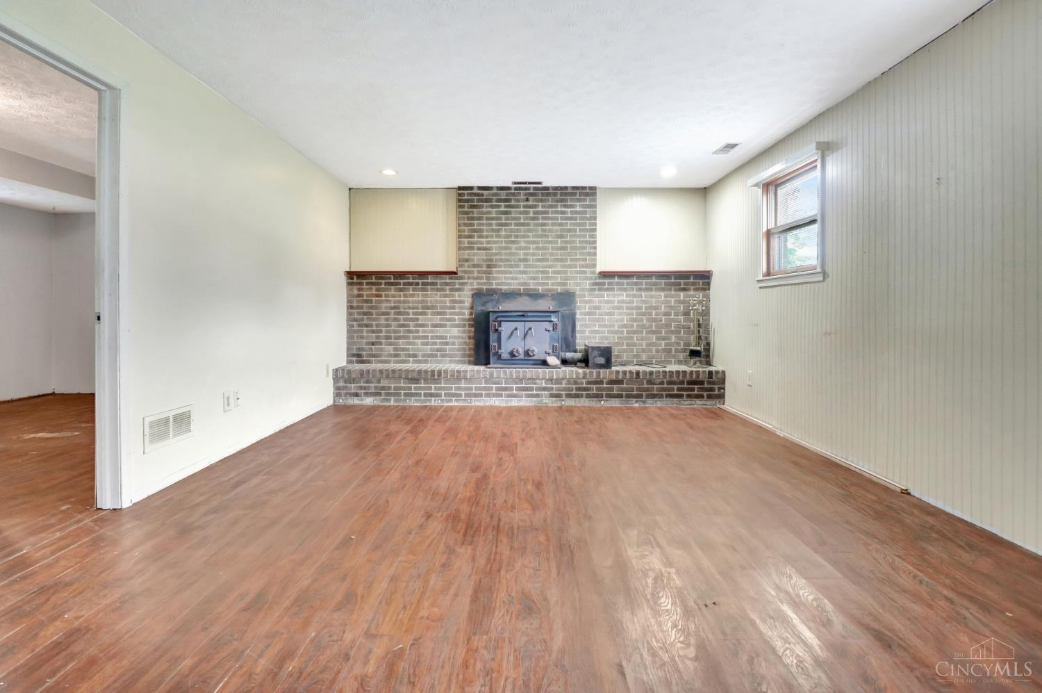 5953 Mindy Drive Property Photo 18