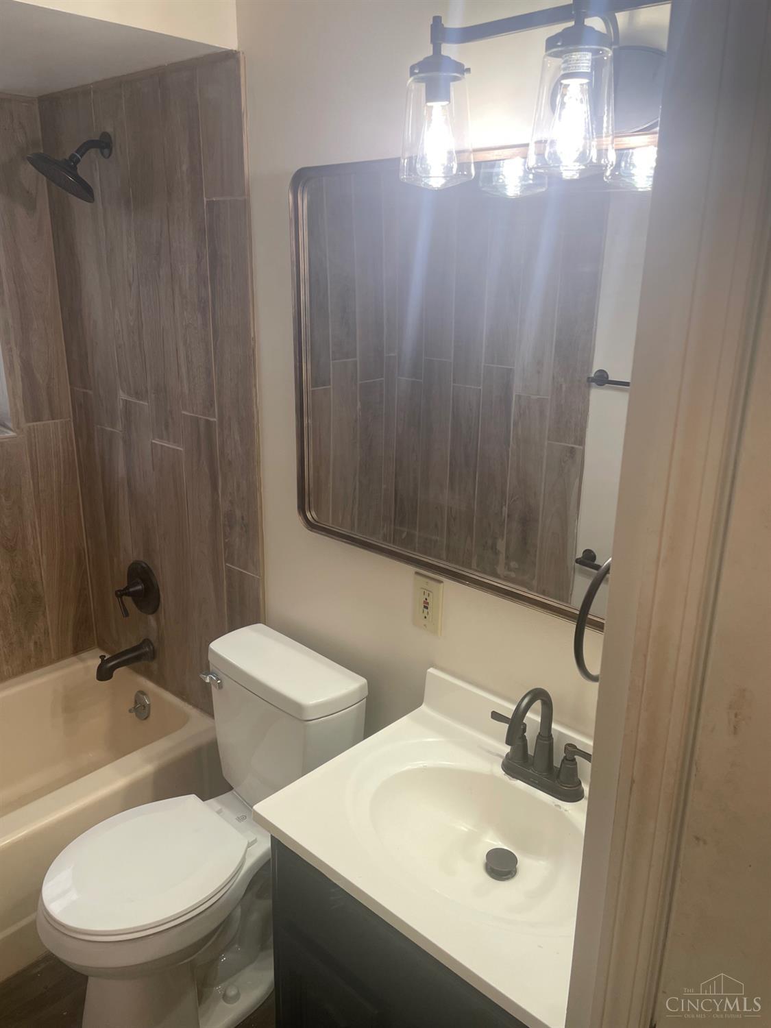 2688 Barthas Place Property Photo 9