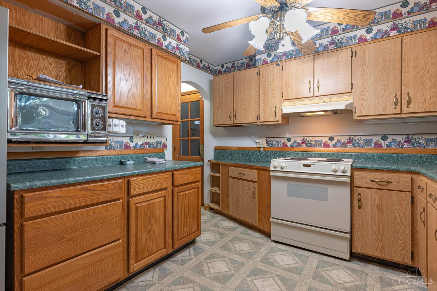 26 Red Bud Drive Property Photo 7