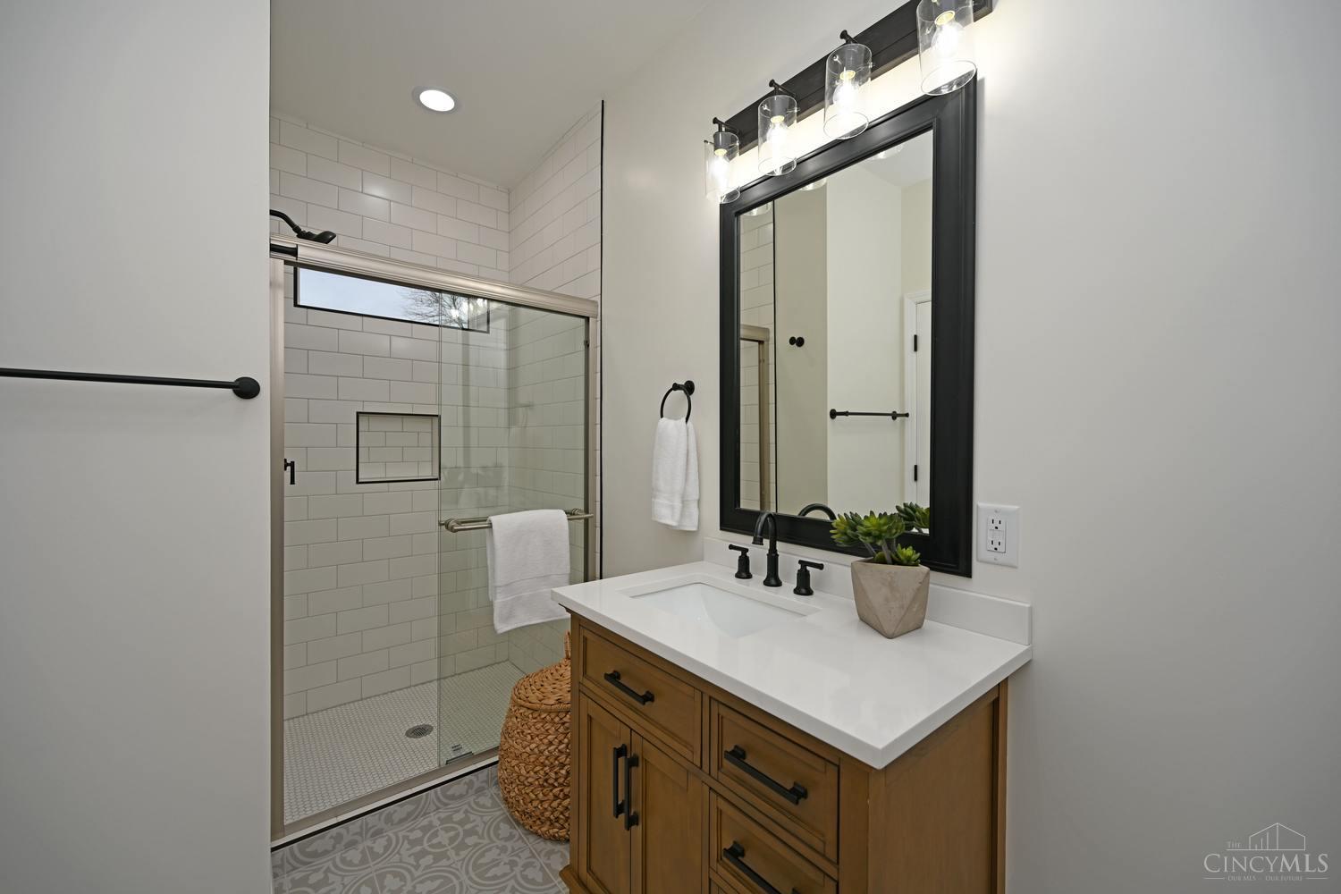 5748 Bramble Avenue Property Photo 19