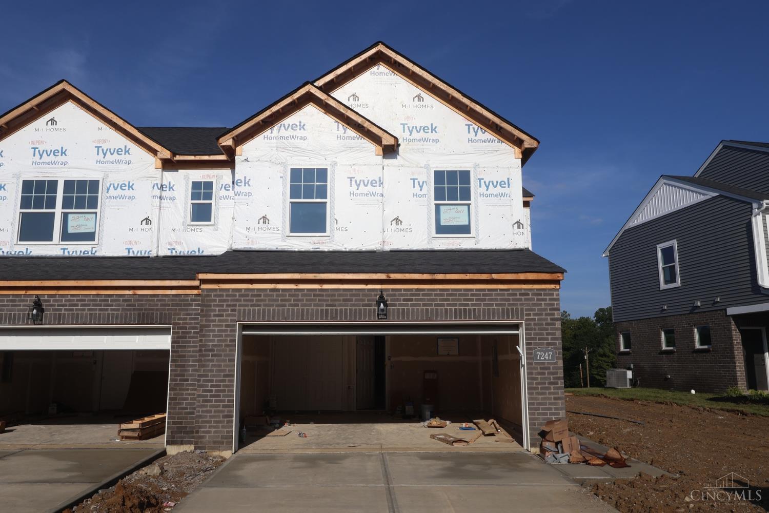 7247 Grandpoint Drive Property Photo 1