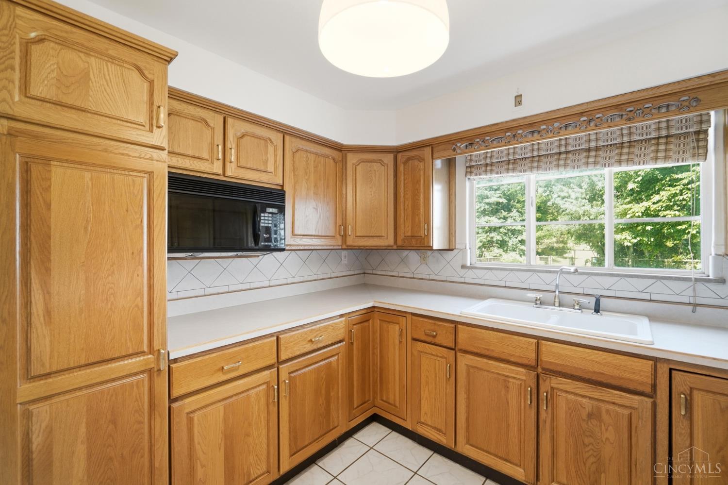 3841 Kilbourne Avenue Property Photo 11