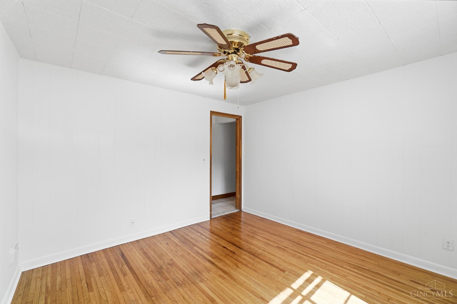 3841 Kilbourne Avenue Property Photo 15