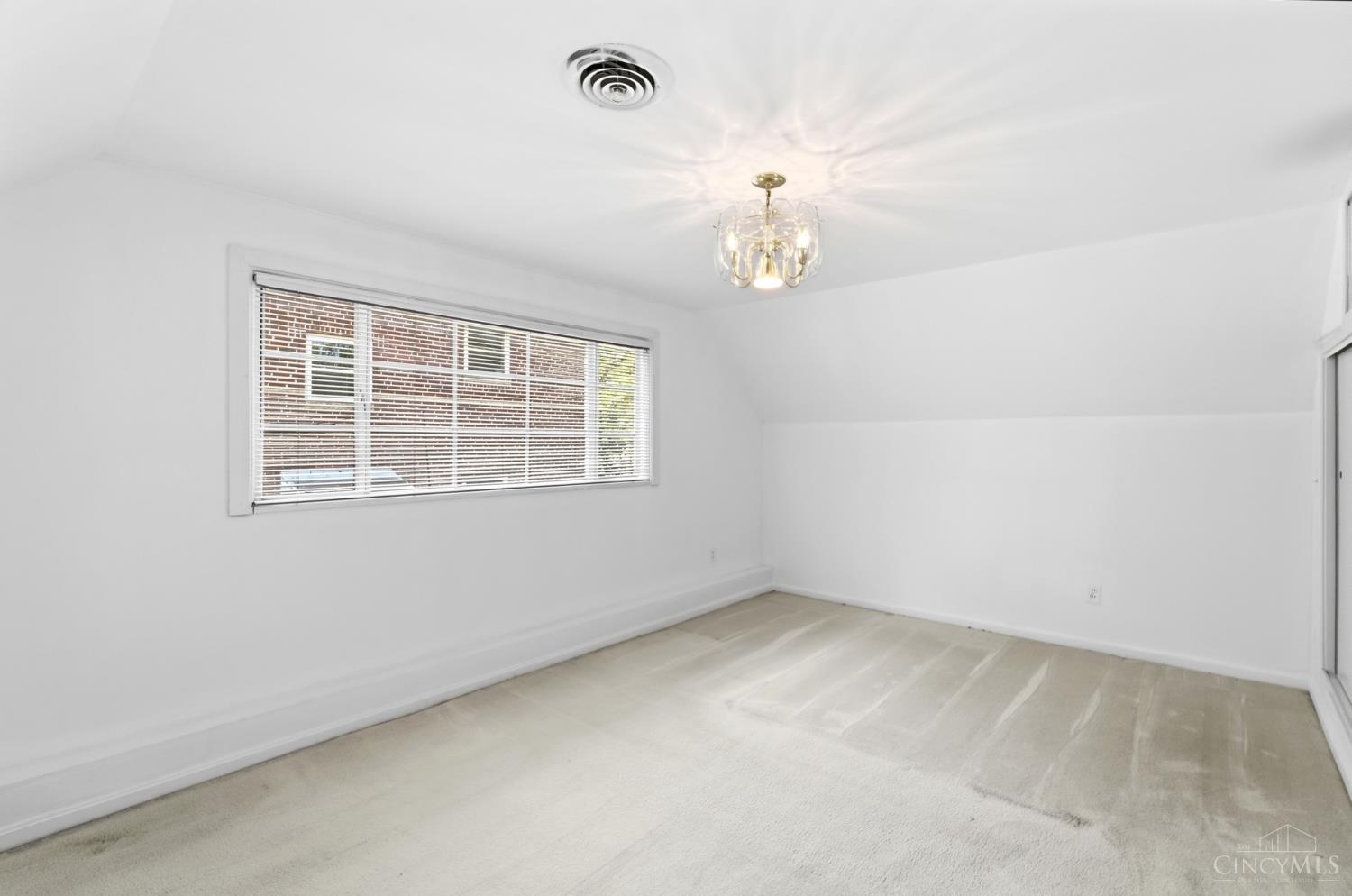 3841 Kilbourne Avenue Property Photo 23