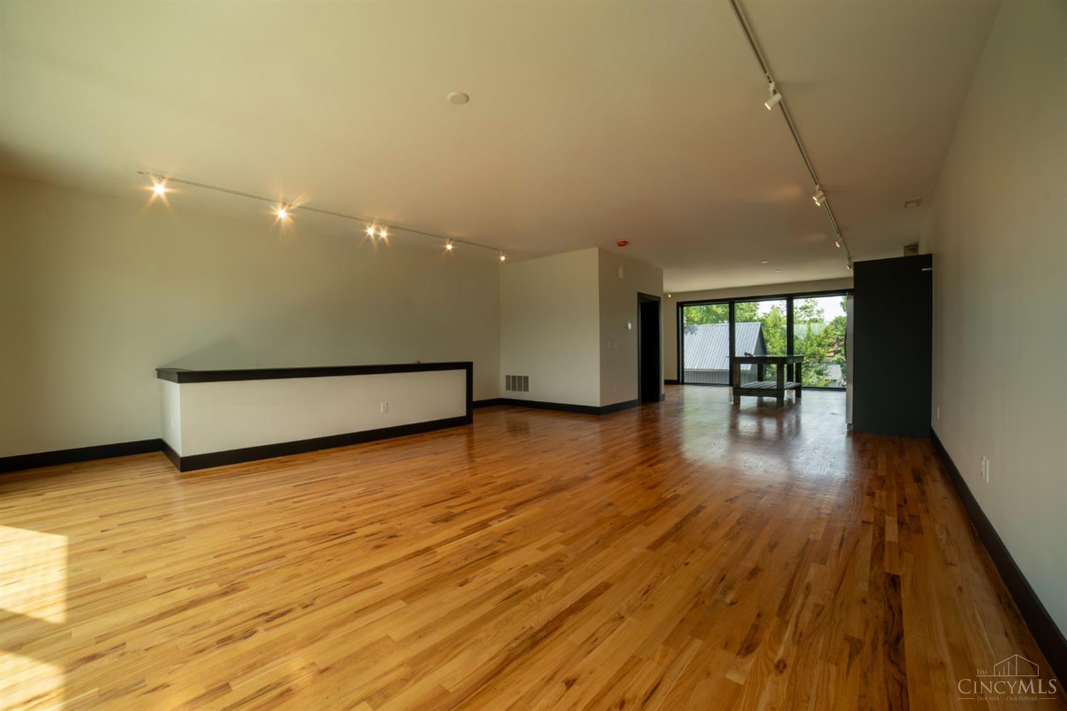 3545 Eden Avenue Property Photo 7